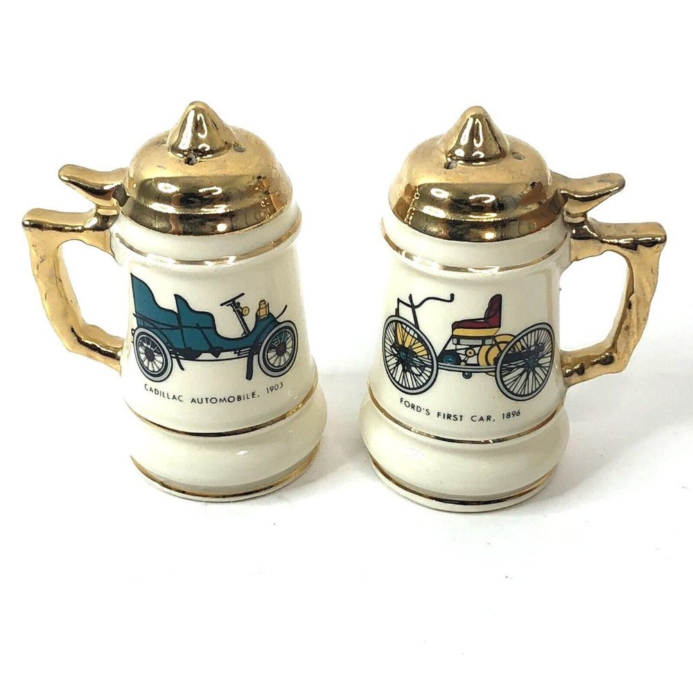 Vintage Henry Ford Museum Greenfield Village Antique Cars Salt & Pepper Shakers